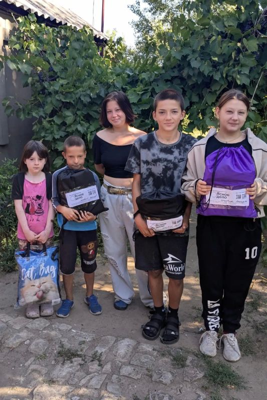 Благотворительный фонд «Ясное дело» запустил акцию по сбору канцтоваров для детей в ЛНР Благотворительный фонд «Ясное дело» запустил акцию по сбору канцтоваров для детей в ЛНР