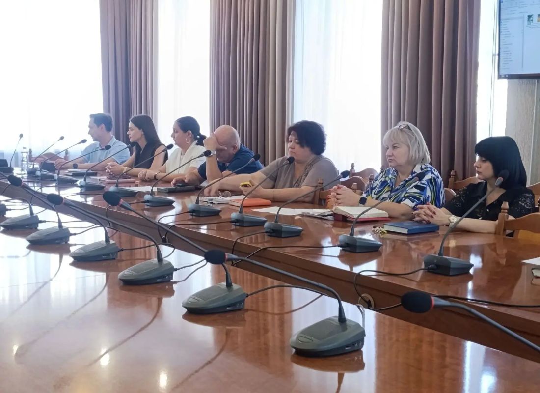 В фокусе работы административной комиссии складирование товара и тары в неположенном месте и стихийная торговля