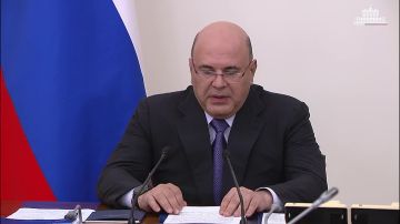 В России сформируют механизмы долгосрочных контрактов на поставку общественного транспорта в регионы Ежегодно из бюджета выделяется порядка 30 млрд рублей на обновление парка общественного транспорта в регионах. Созданы...
