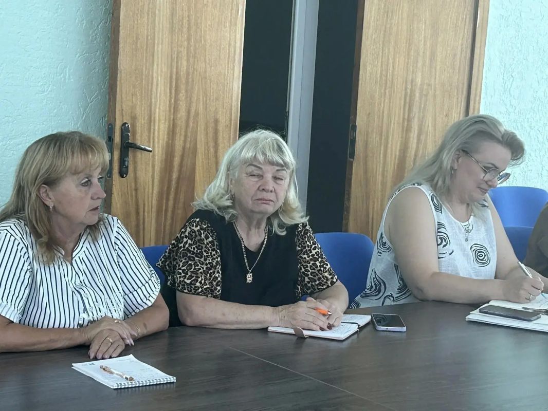 От антивандальных тренажеров до доступной среды: общественная комиссия Брянки обсуждает будущее благоустройство От антивандальных тренажеров до доступной среды: общественная комиссия Брянки обсуждает будущее благоустройство