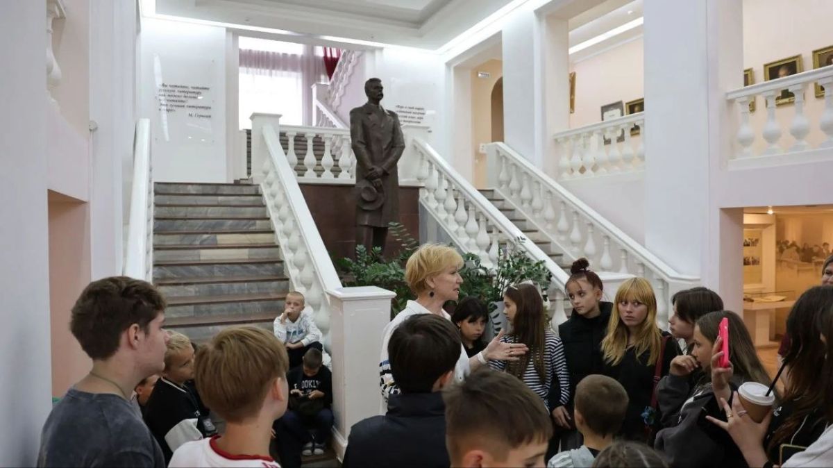 В дороге с КСВОиДети | Первая встреча с большой библиотекой В дороге с КСВОиДети | Первая встреча с большой библиотекой