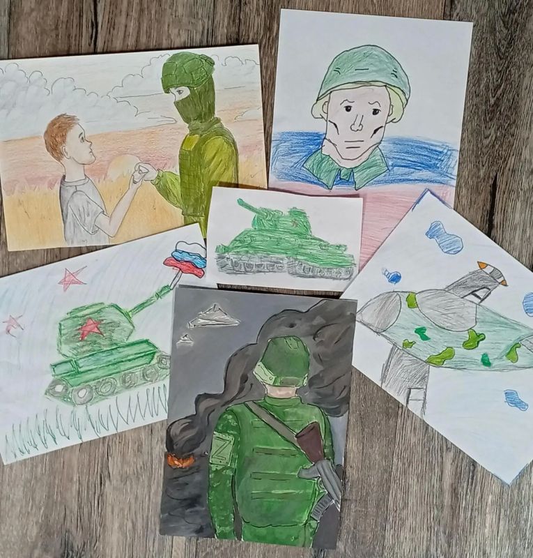 На базе Дома культуры поселка Красный Яр прошел конкурс рисунков, посвященный героям СВО На базе Дома культуры поселка Красный Яр прошел конкурс рисунков, посвященный героям СВО