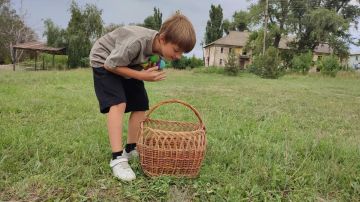 19 августа в Фащевке прошел фольклорный праздник, посвященный Яблочному Спасу, который собрал детей на веселую игровую программу