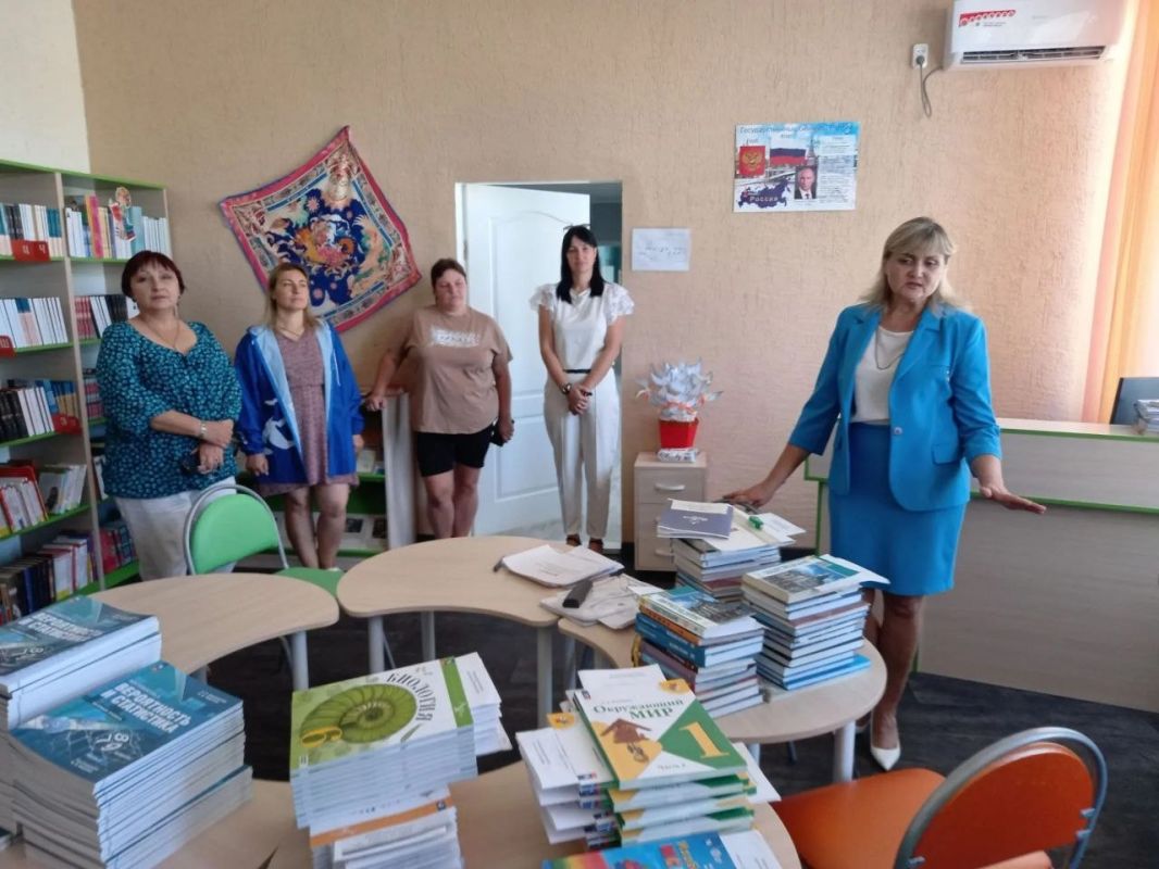 В Краснодонском округе прошла «родительская приемка» школы в Новоанновке В Краснодонском округе прошла «родительская приемка» школы в Новоанновке