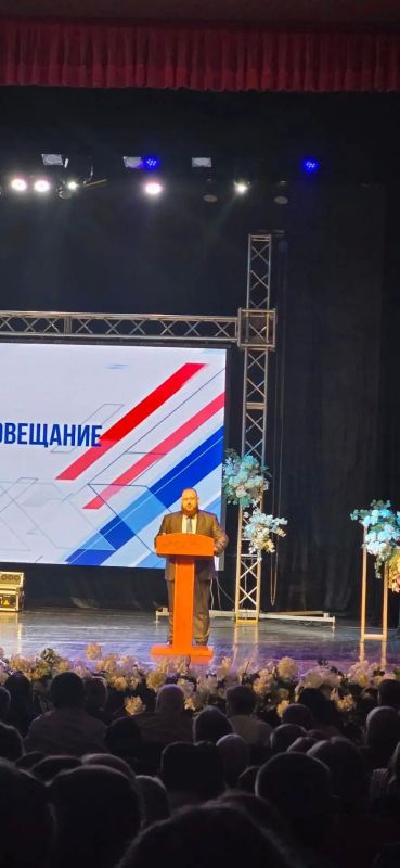 Виктор Водолацкий: Сегодня в Луганске состоялось ежегодное Августовское совещание руководителей и педагогов образовательных организаций Луганской Народной Республики Виктор Водолацкий: Сегодня в Луганске состоялось ежегодное Августовское совещание руководителей и педагогов образовательных организаций Луганской Народной Республики