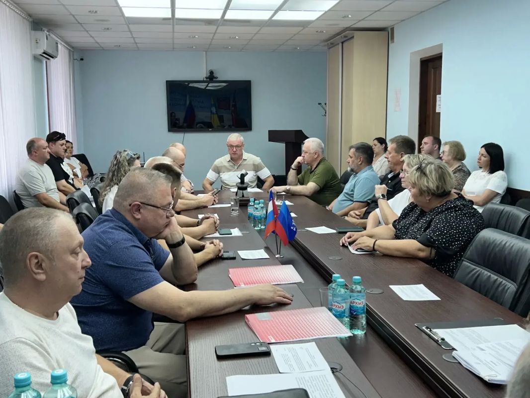 Состоялось 46-е очередное заседание Совета Антрацитовского муниципального округа Состоялось 46-е очередное заседание Совета Антрацитовского муниципального округа