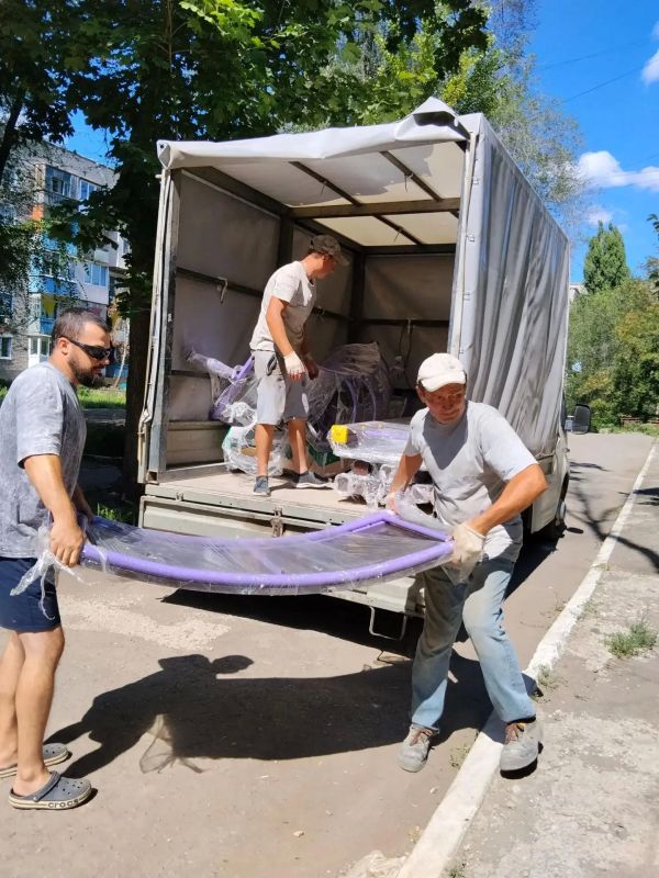 Приобрели детские площадки для ТОСов «Олимп» и «Единство» Приобрели детские площадки для ТОСов «Олимп» и «Единство»