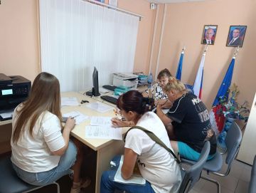 В Нижнетепловском отделе жизнеобеспечения начался прием заявлений на школьную компенсацию для многодетных семей
