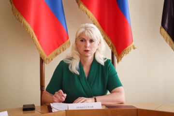 В Стаханове прошло очередное заседание комиссии по делам несовершеннолетних