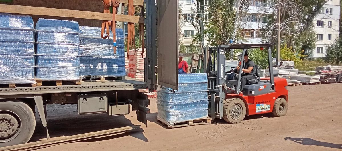 Татарстан доставил в подшефные города ЛНР гуманитарную помощь Татарстан доставил в подшефные города ЛНР гуманитарную помощь