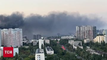 Удары по Киеву продолжаются уже более суток подряд, пишут укросми