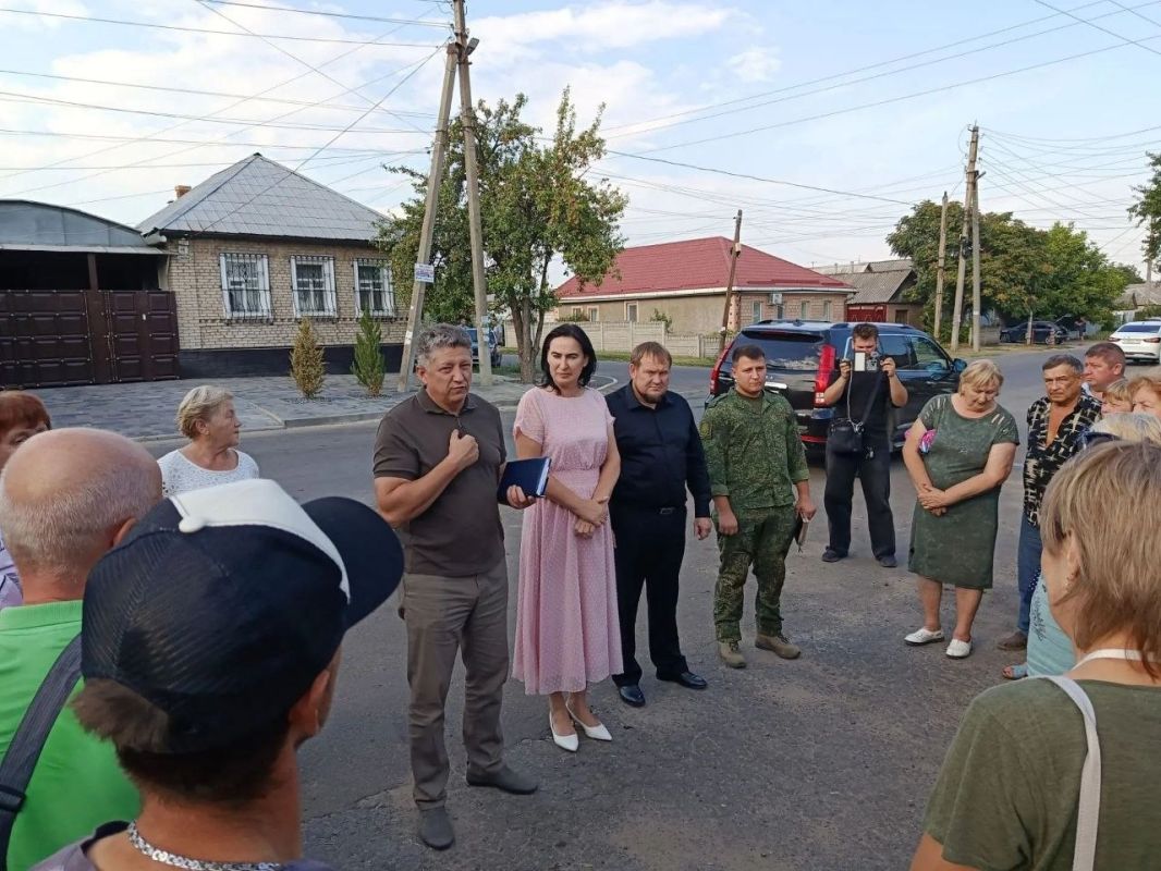 Сергей Цемкало: Честный разговор в Александровске: слышим друг друга и решаем вместе Сергей Цемкало: Честный разговор в Александровске: слышим друг друга и решаем вместе