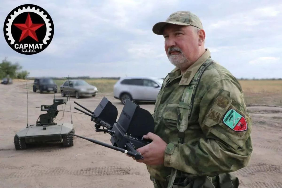 Сенатор от Запорожской области и создатель партии «Родина» Дмитрий Рогозин подписал третий контракт с Минобороны Сенатор от Запорожской области и создатель партии «Родина» Дмитрий Рогозин подписал третий контракт с Минобороны