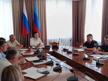 В Администрации города прошло заседание комиссии по безопасности дорожного движения