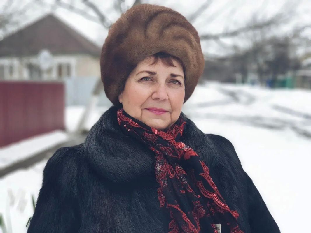Делом едины. Чащина Светлана Николаевна: о себе, о шахте, о родном крае В рубрике «Делом едины» мы рассказываем о людях, для которых родной край - не просто точка на карте, а смысл, опора и судьба Делом едины. Чащина Светлана Николаевна: о себе, о шахте, о родном крае В рубрике «Делом едины» мы рассказываем о людях, для которых родной край - не просто точка на карте, а смысл, опора и судьба