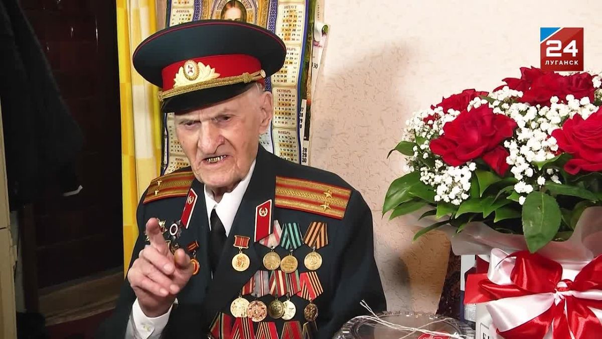 «Кто смеет напасть теперь на Россию, пусть вспомнит бои Сталинграда…»