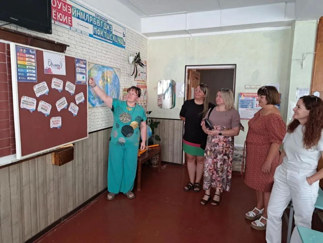 «Родительская приемка»: Готовность школ проверили в Лисичанске и Свердловске, Марковском, Краснодонском и Беловодском округах «Родительская приемка»: Готовность школ проверили в Лисичанске и Свердловске, Марковском, Краснодонском и Беловодском округах