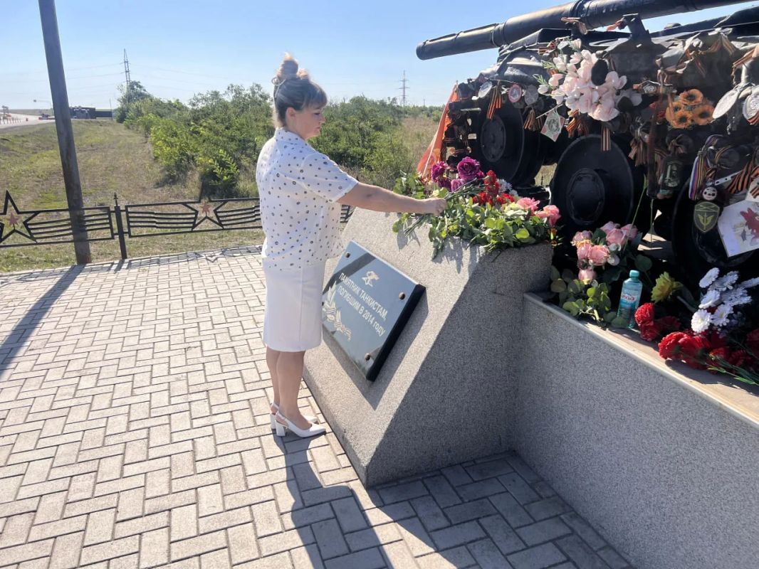 В поселке Хрящеватое состоялось памятное мероприятие В поселке Хрящеватое состоялось памятное мероприятие