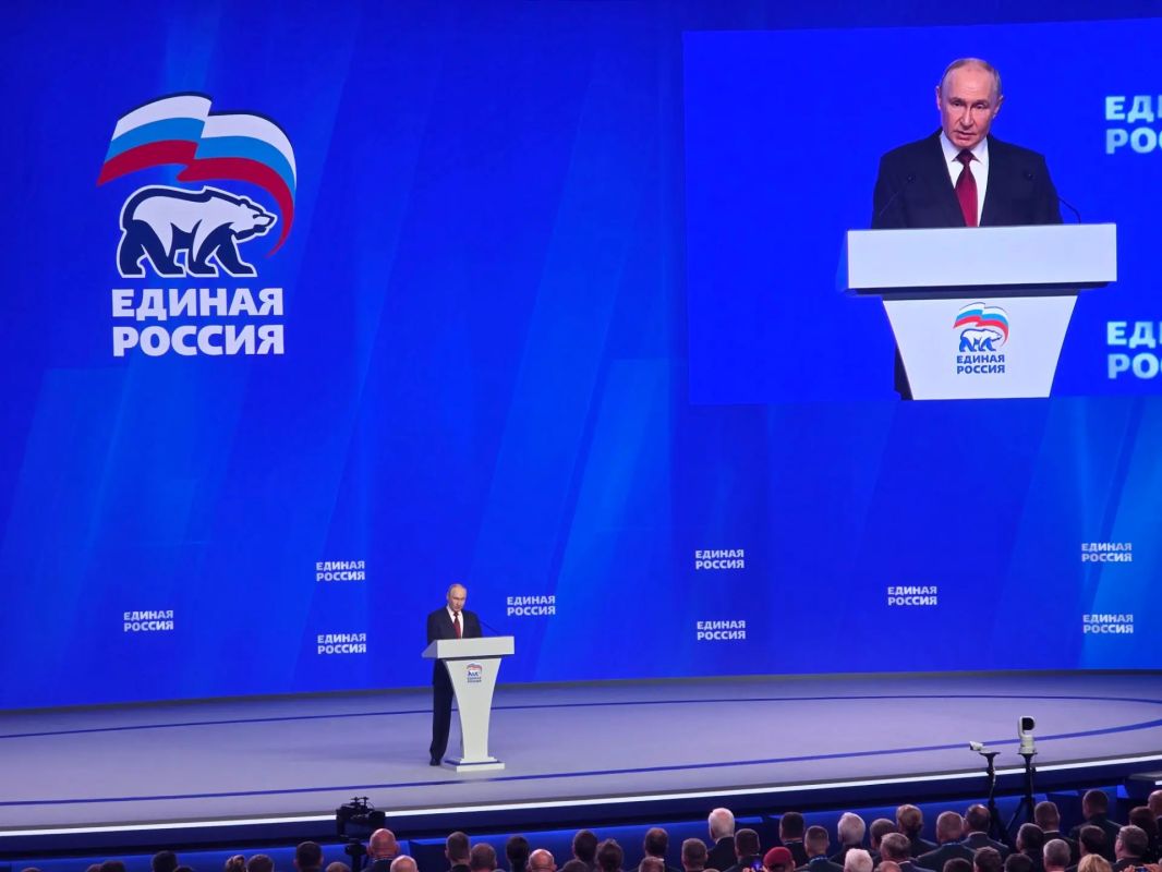Яна Сылкина: Единая Россия приняла новую Народную программу, с которой партия идёт на выборы в Государственную Думу РФ Яна Сылкина: Единая Россия приняла новую Народную программу, с которой партия идёт на выборы в Государственную Думу РФ