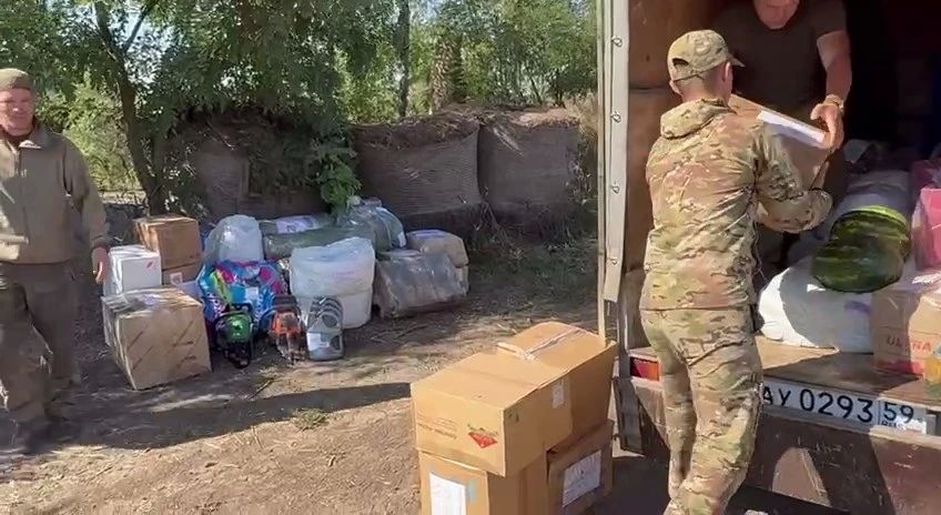 Волонтёры из Перми вновь доставили гуманитарную помощь военнослужащим Волонтёры из Перми вновь доставили гуманитарную помощь военнослужащим