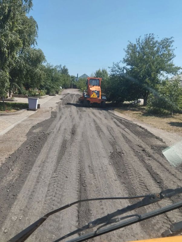Работа с обращениями граждан продолжается Работа с обращениями граждан продолжается