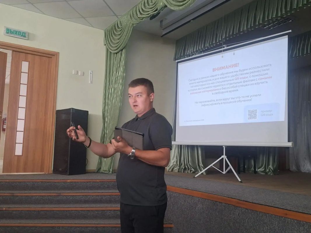 В четырёх муниципальных и двух городских округах ЛНР прошли обучающие семинары для общественных наблюдателей В четырёх муниципальных и двух городских округах ЛНР прошли обучающие семинары для общественных наблюдателей