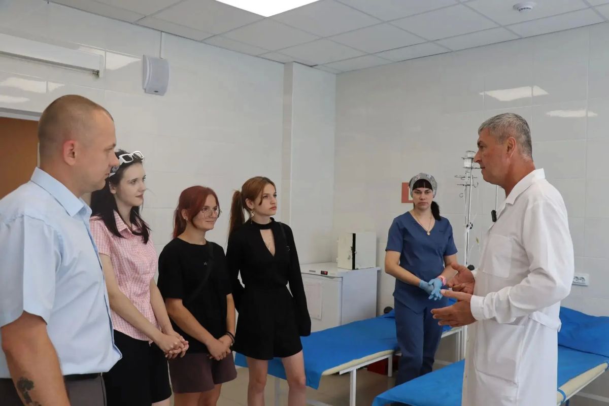 Продолжается работа над поступлением школьников ЛНР в Пермский государственный медицинский университет имени академика Е.А. Вагнера Продолжается работа над поступлением школьников ЛНР в Пермский государственный медицинский университет имени академика Е.А. Вагнера