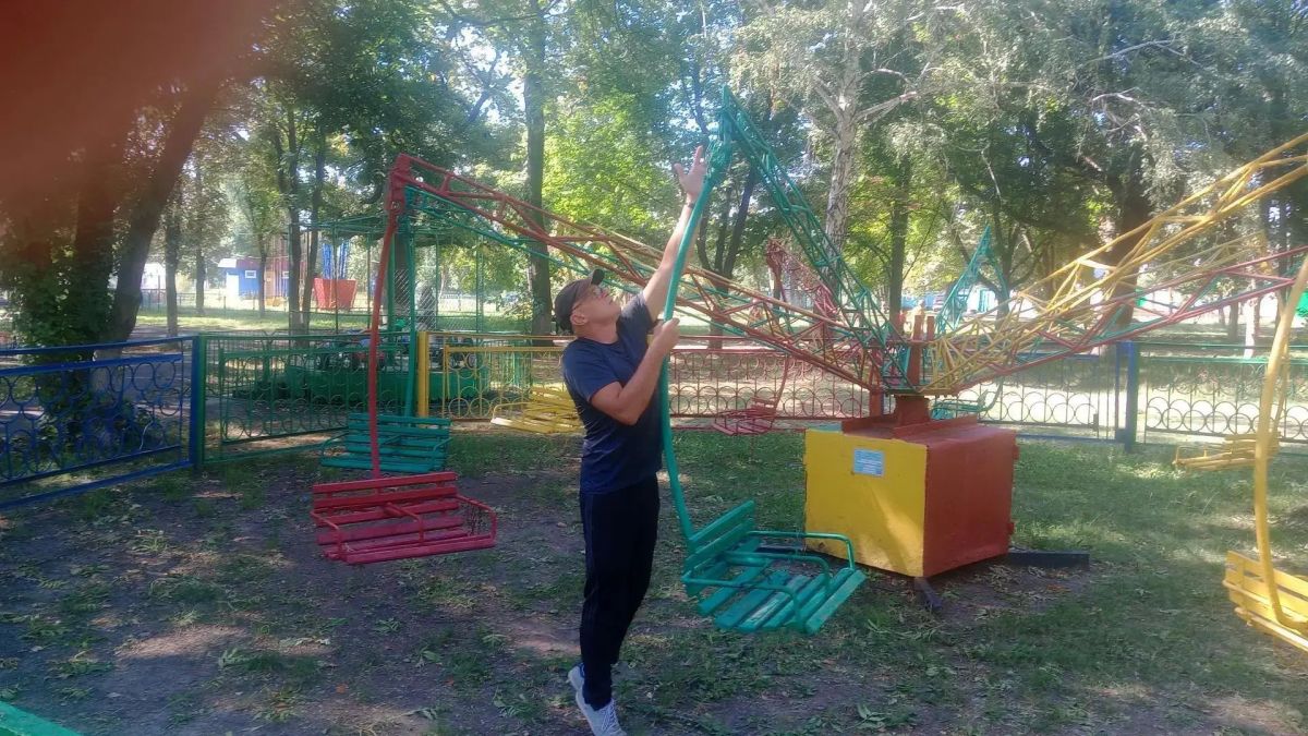 Чистота, безопасность, уют: как работает парк им. Героев Чистота, безопасность, уют: как работает парк им. Героев