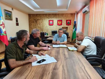 Рабочее совещание по ЖКХ: дороги, разметка и благоустройство