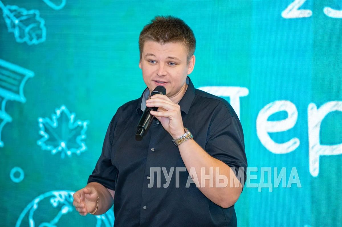 В Доме молодежи состоялся образовательный фестиваль «Первый урок» для детей, которые в текущем году в первый раз пойдут в школу В Доме молодежи состоялся образовательный фестиваль «Первый урок» для детей, которые в текущем году в первый раз пойдут в школу