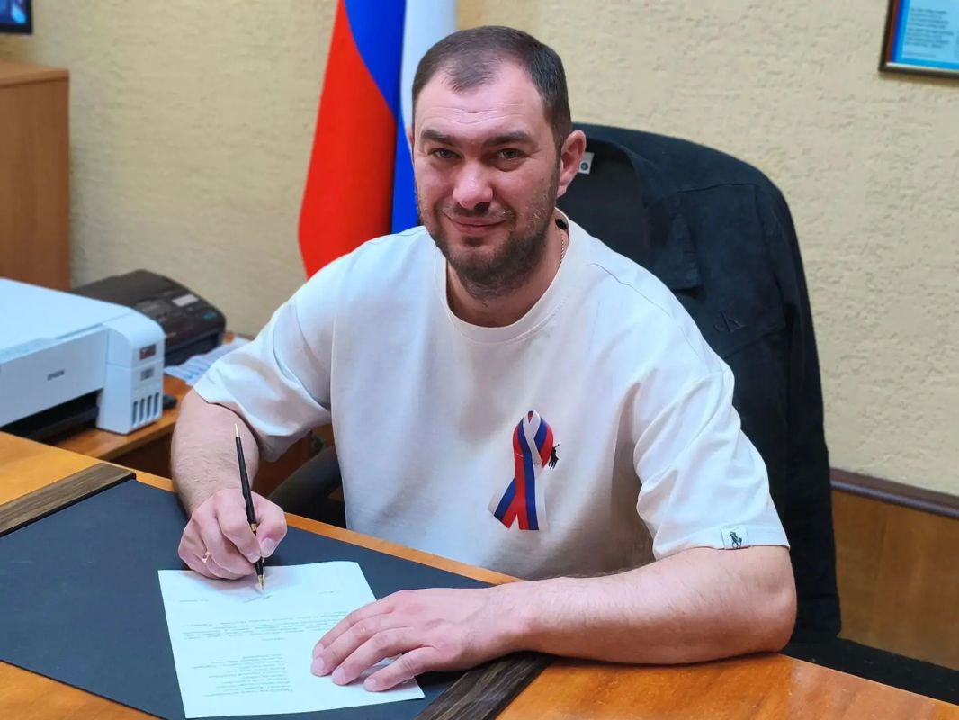 «Старт дан: открытие первичного отделения "Движения первых" в ДК Горького» «Старт дан: открытие первичного отделения "Движения первых" в ДК Горького»