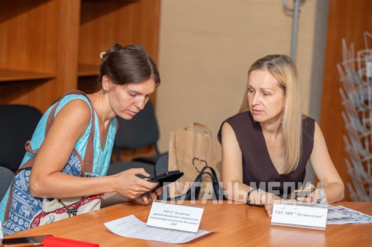 В луганском Центре занятости прошла ярмарка вакансий В луганском Центре занятости прошла ярмарка вакансий