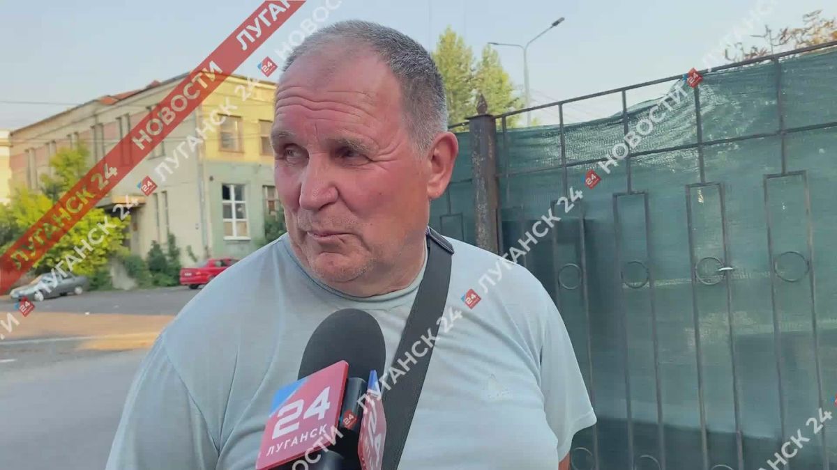 «Я видел, как он летел в машину» — водитель фуры рассказал о моменте атаки БПЛА в Луганске