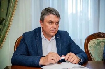 Леонид Пасечник: Встретился с генеральным директором Фонда развития территорий Василием Купызиным