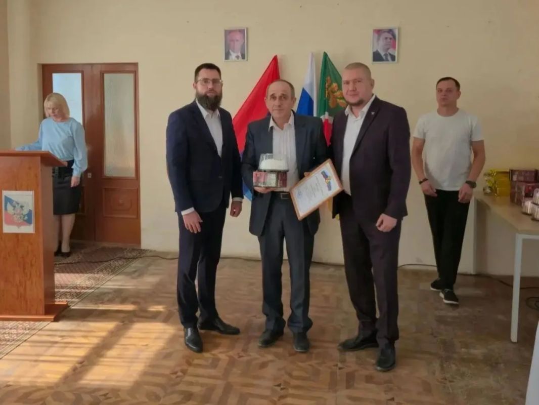 В городе Золотое состоялось праздничное мероприятие, посвященное предстоящему Дню шахтера В городе Золотое состоялось праздничное мероприятие, посвященное предстоящему Дню шахтера