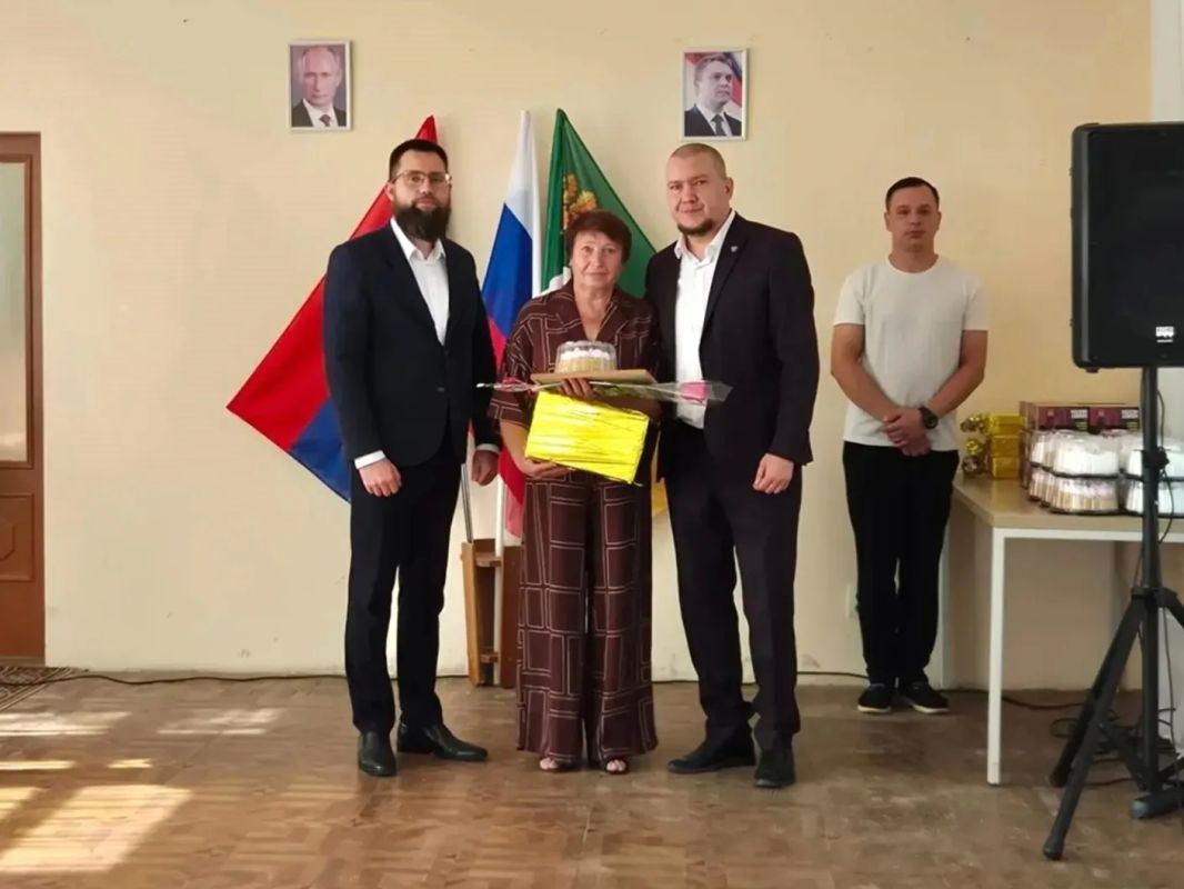 В городе Золотое состоялось праздничное мероприятие, посвященное предстоящему Дню шахтера В городе Золотое состоялось праздничное мероприятие, посвященное предстоящему Дню шахтера