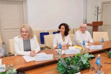 Делегация Минтруда ЛНР перенимает опыт коллег из Алтайского края
