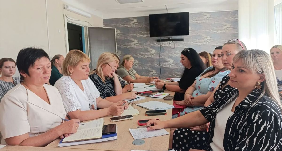 Итоги совещания: подготовка к новому учебному году в Ровеньках Итоги совещания: подготовка к новому учебному году в Ровеньках