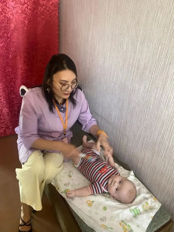 В Антраците в рабочей командировке находятся врачи Республиканского детского медицинского центра В Антраците в рабочей командировке находятся врачи Республиканского детского медицинского центра