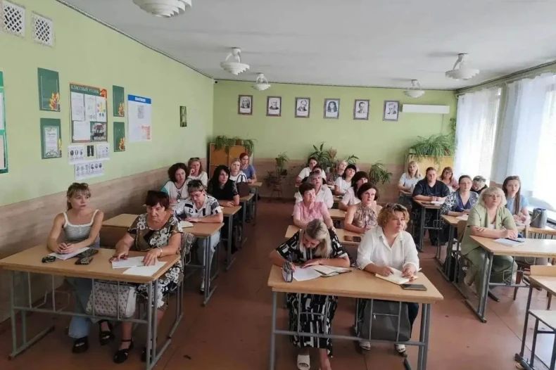 На базе Свердловской СШ №5 определили стратегию развития биологического образования На базе Свердловской СШ №5 определили стратегию развития биологического образования