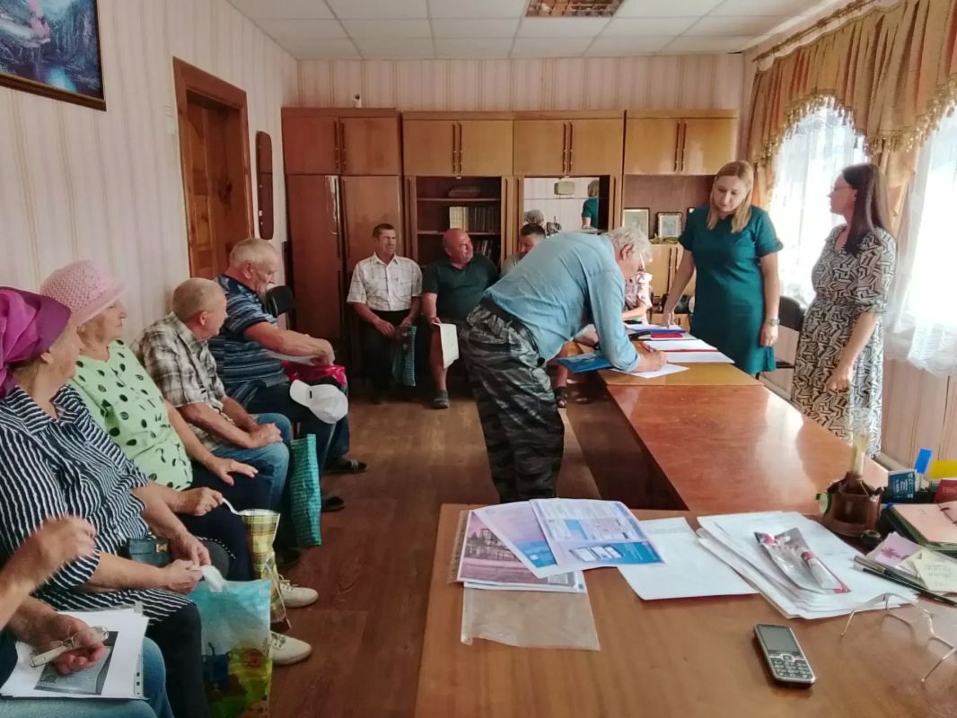 Рабочая встреча с сотрудниками налоговой – помощь на месте