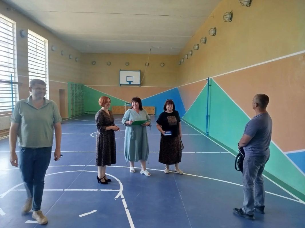 Готовы к новому учебному году: в Меловском муниципальном округе завершилась приемка образовательных организаций Готовы к новому учебному году: в Меловском муниципальном округе завершилась приемка образовательных организаций