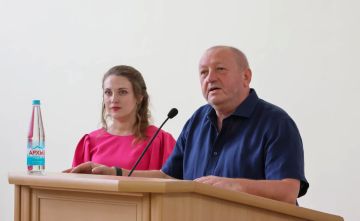 В ЛГАКИ имени М. Матусовского прошла дискуссия «Культура – профессия или призвание?»