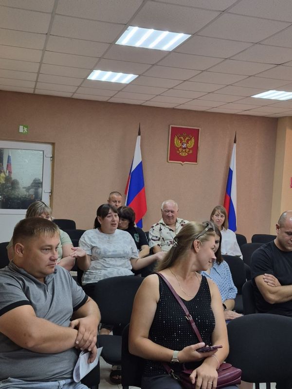 Галина Дуброва: Встретилась с жителями в пгт Галина Дуброва: Встретилась с жителями в пгт