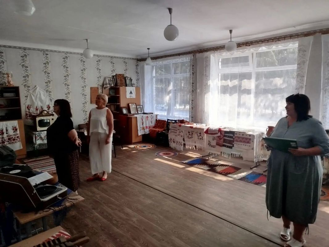 Готовы к новому учебному году: в Меловском муниципальном округе завершилась приемка образовательных организаций Готовы к новому учебному году: в Меловском муниципальном округе завершилась приемка образовательных организаций
