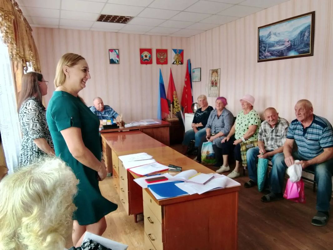 Рабочая встреча с сотрудниками налоговой – помощь на месте Рабочая встреча с сотрудниками налоговой – помощь на месте