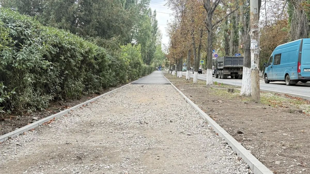 Евгений Бондарь: В нашем городе продолжаются плановые работы по благоустройству общественных пространств и ремонту дорожной инфраструктуры Евгений Бондарь: В нашем городе продолжаются плановые работы по благоустройству общественных пространств и ремонту дорожной инфраструктуры