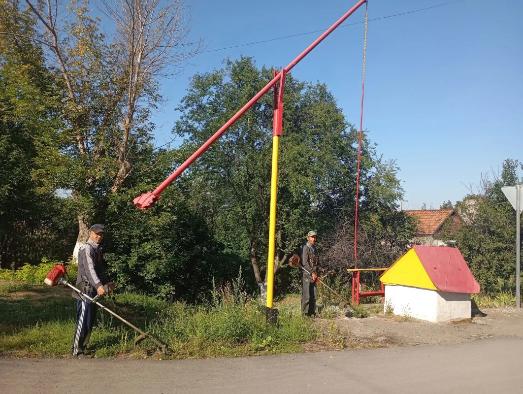 В пгт Городище прошли очередные субботники: поселок стал чище и уютнее В пгт Городище прошли очередные субботники: поселок стал чище и уютнее