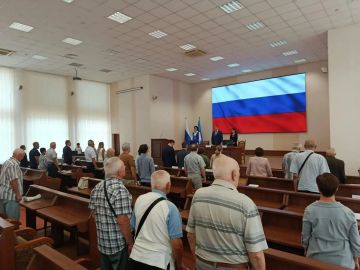 В преддверии Дня города в Луганске избрали нового Почётного гражданина