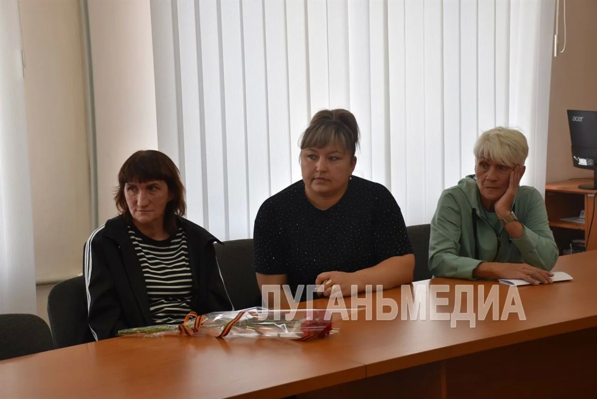 Традиционная встреча с семьями погибших участников СВО прошла на базе Кировской городской администрации Традиционная встреча с семьями погибших участников СВО прошла на базе Кировской городской администрации